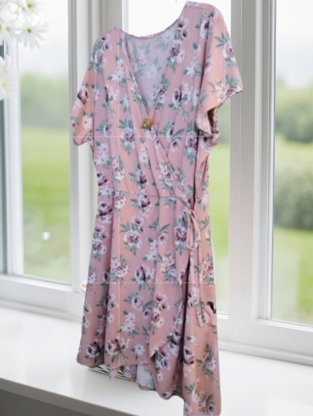 Sz 2X  Pink Mauve Pastel Floral Wrap Dress